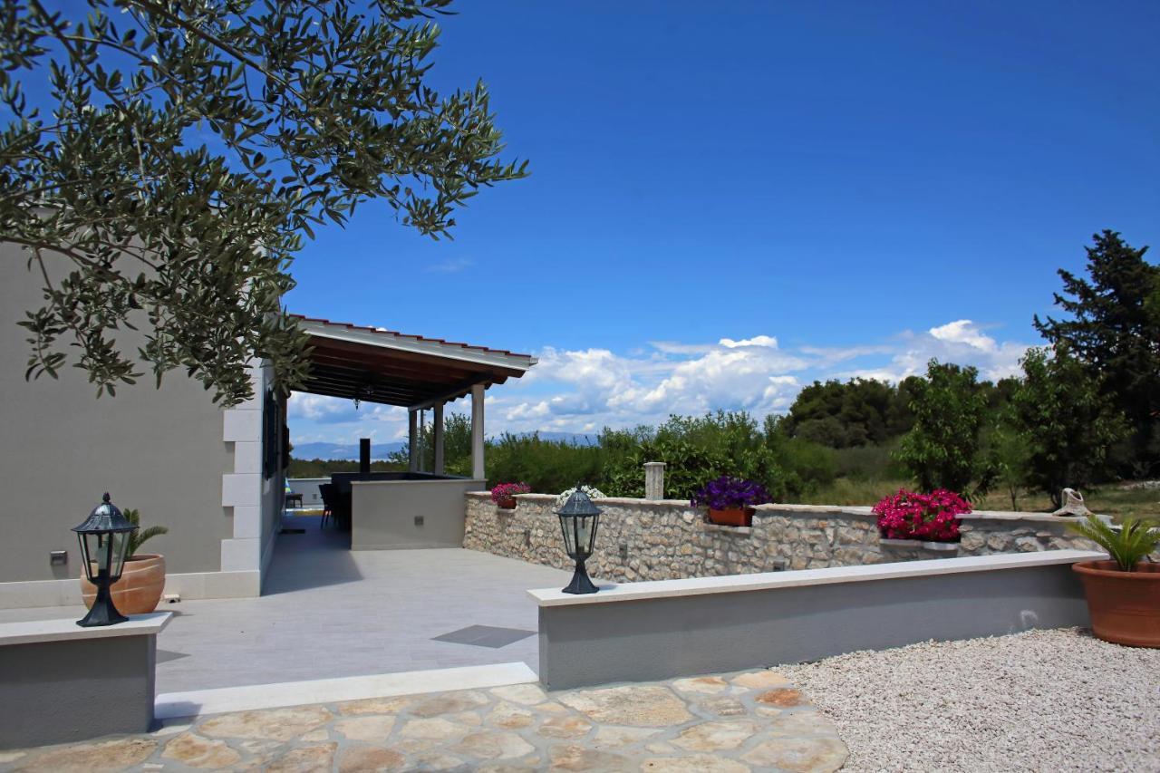 Vacation Home Meri Mirce 外观 照片